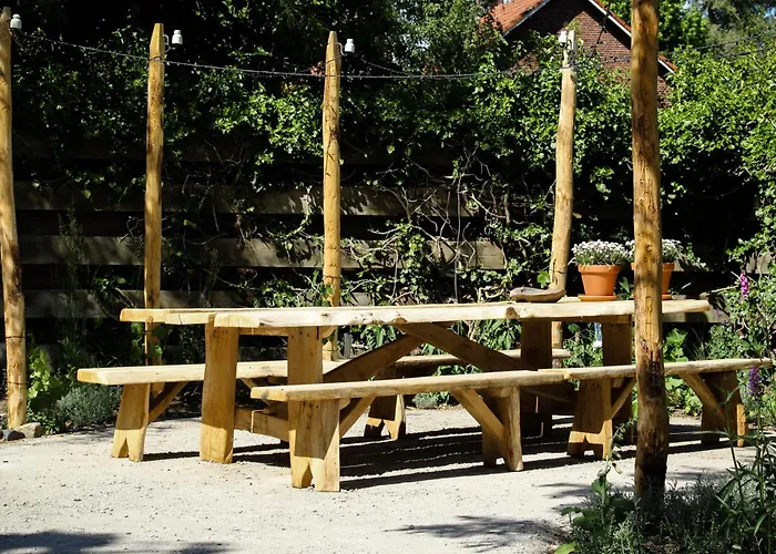 B&B Perron 22